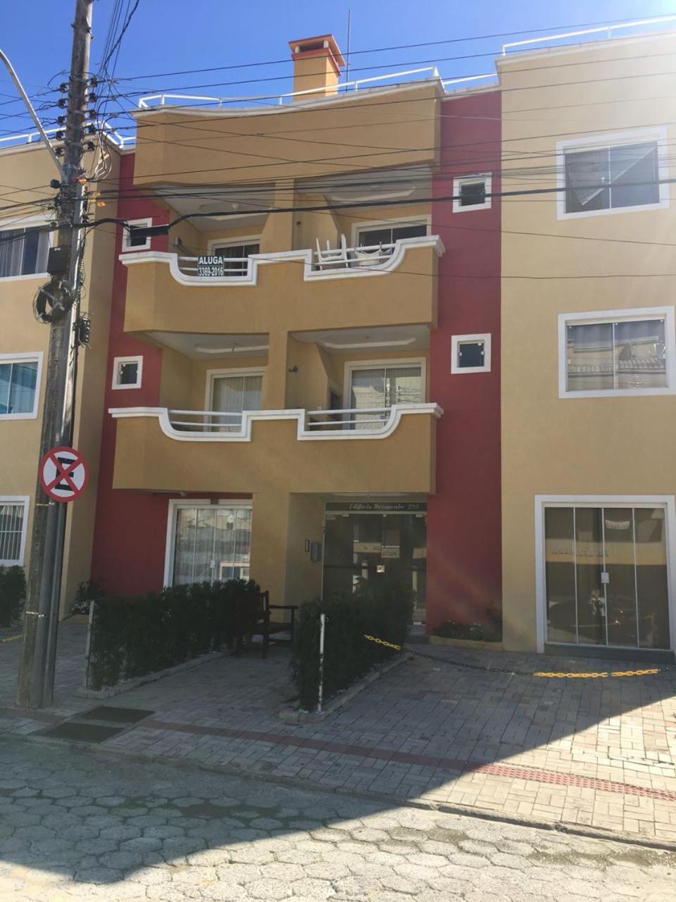 Appartement Edificio Bernardo à Bombinhas Extérieur photo